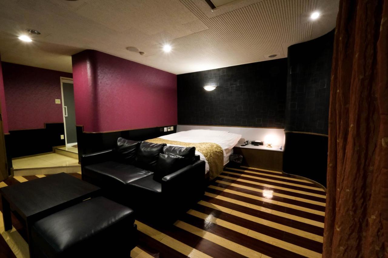 Bay Hill Club Higashi Kokura (Adults Only) Hotel Kitakyushu Bagian luar foto
