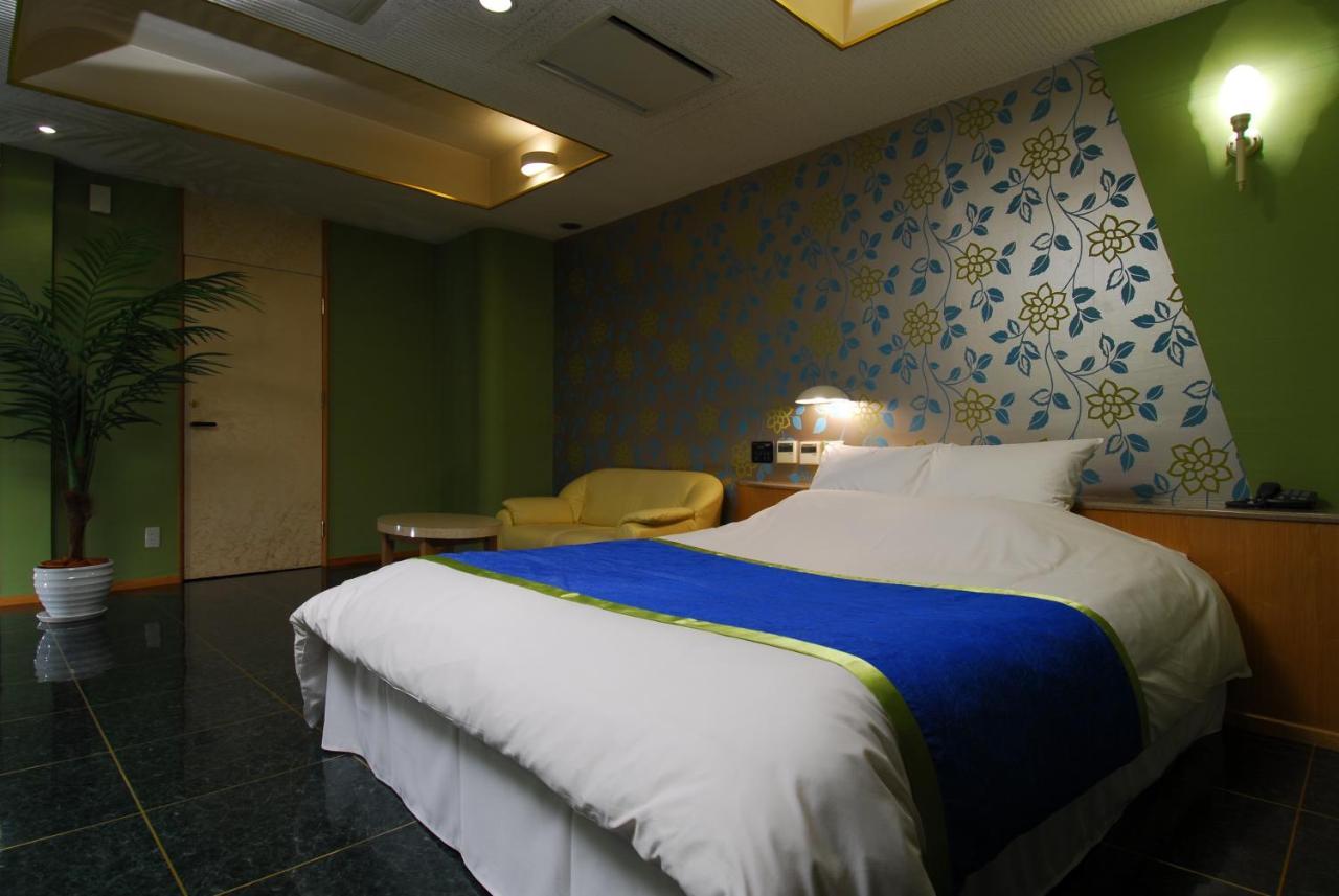Bay Hill Club Higashi Kokura (Adults Only) Hotel Kitakyushu Bagian luar foto