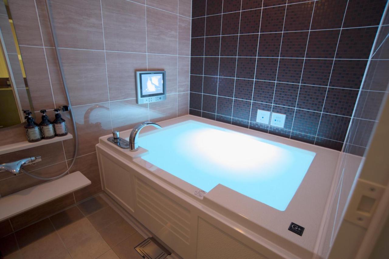 Bay Hill Club Higashi Kokura (Adults Only) Hotel Kitakyushu Bagian luar foto